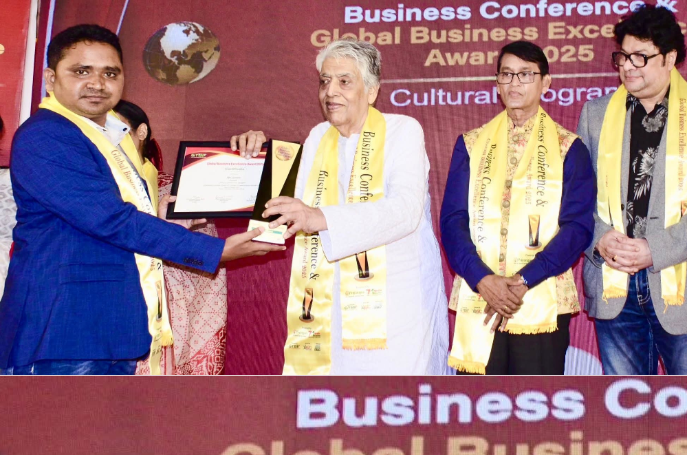 Global Iconic Leadership Award